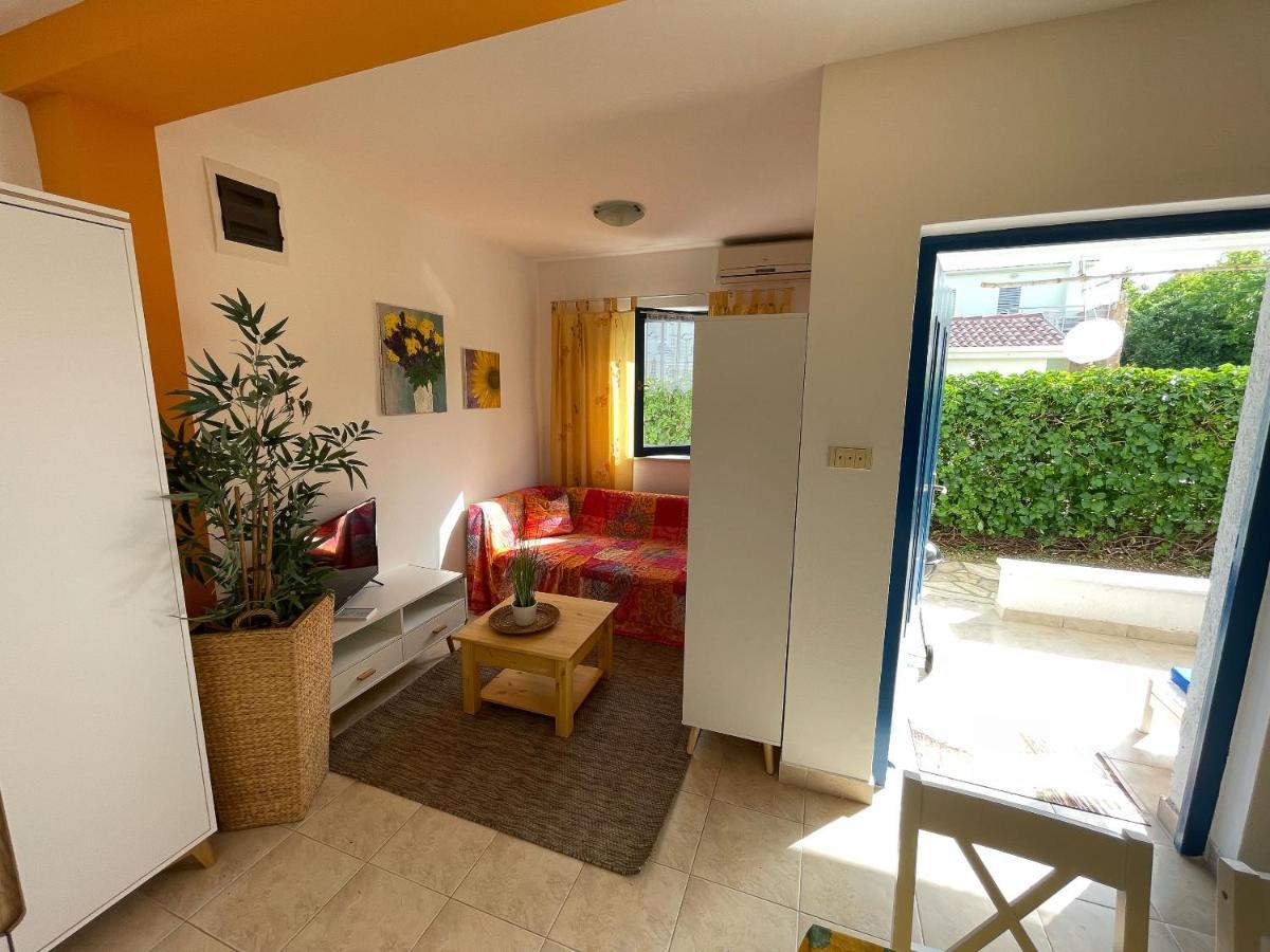Apartments As Privlaka  Exterior photo